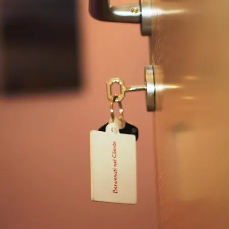 Tra Monti E Mare Alojamento de Acomodação e Pequeno-almoço Ogliastro Cilento