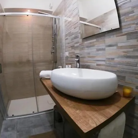 Tra Monti E Mare Ogliastro Cilento