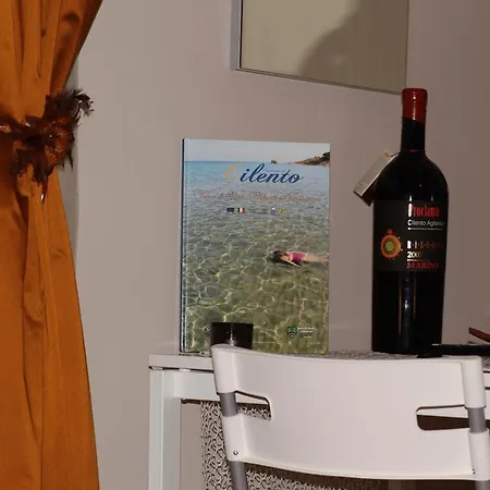 Alojamento de Acomodação e Pequeno-almoço Tra Monti E Mare