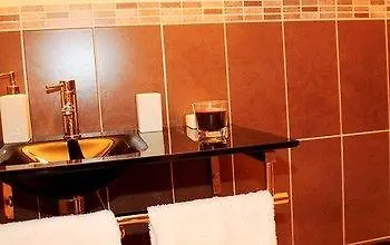 Alojamento de Acomodação e Pequeno-almoço Tra Monti E Mare