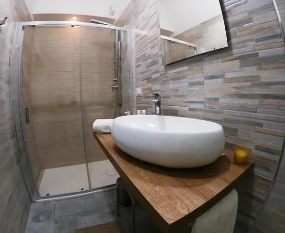 Tra Monti E Mare Bed and Breakfast