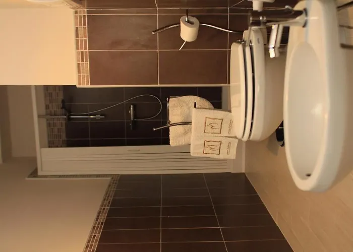 Tra Monti E Mare Bed and Breakfast Ogliastro Cilento