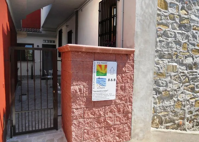 Bed and Breakfast Tra Monti E Mare