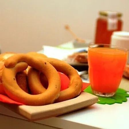 Tra Monti E Mare فندق مبيت وإفطار 4*