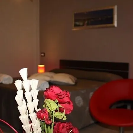 فندق مبيت وإفطار Tra Monti E Mare أولياسترو تشيلنتو