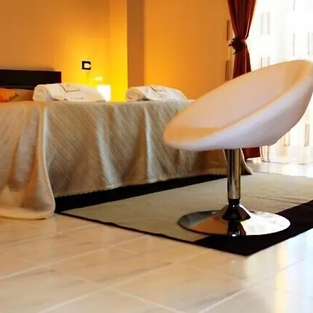 Tra Monti E Mare فندق مبيت وإفطار 4*