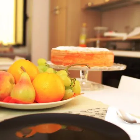 Tra Monti E Mare فندق مبيت وإفطار 4*