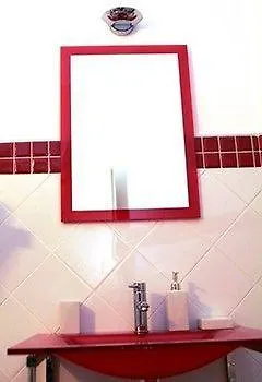 فندق مبيت وإفطار Tra Monti E Mare 4*